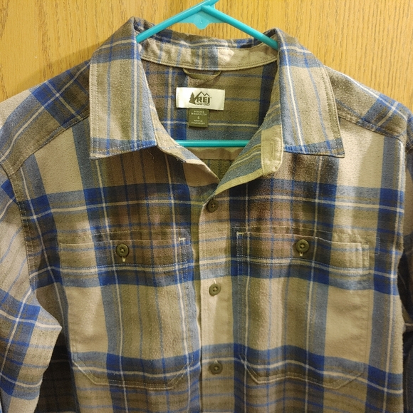 REI Co Op Button up Flannel Shirt - Picture 2 of 9